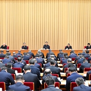 李強(qiáng)主持召開(kāi)中央金融委員會(huì)會(huì)議 深入學(xué)習(xí)貫徹習(xí)近平總書(shū)記在中央金融工作會(huì)議上的重要講話精神 審議推動(dòng)金融高質(zhì)量發(fā)展相關(guān)重點(diǎn)任務(wù)分工方案